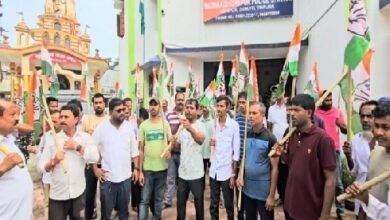 Photo of शिक्षक की हत्या करने वाले दोषियों की गिरफ्तारी की मांग को लेकर कांग्रेस ने थाने का घेराव किया