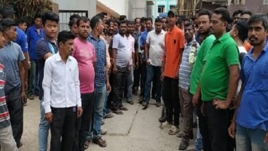 Photo of विद्युत निगम की गतिविधियों की शिकायतों को लेकर एमडी दारास्थ संस्था में कार्यरत हेल्पलाइन कर्मचारी