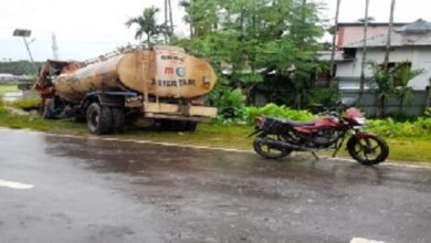 Photo of नियंत्रण से बाहर पानी की टंकी दुर्घटनाग्रस्त हो गई