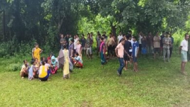 Photo of लेम्बुचरा में एक युवक का शव बरामद किया गया