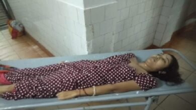 Photo of गृहिणी की रहस्यमय मौत, पति गिरफ्तार, अस्पताल में तनाव