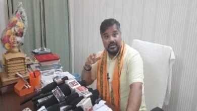 Photo of राज्य सरकार ने जानबूझकर नहीं बढ़ाये चीनी के दाम, टेंडर के आधार पर 7 रुपये की बढ़ोतरी,: मंत्री सुशांत चौधरी