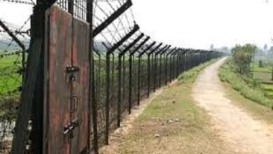 Photo of বিশালগড় ও সোনামুড়া মহকুমায় ভারত-বাংলাদেশ সীমান্তে জনসাধারণের চলাচলে বিধিনিষেধ আরোপ