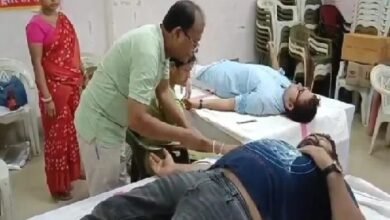 Photo of ऑल इंडिया बैंक ऑफिसर्स कन्फेडरेशन त्रिपुरा की संयुक्त पहल पर रक्तदान शिविर का आयोजन किया गया