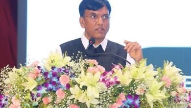 Photo of डॉ. मनसुख मांडविया ने प्रधानमंत्री के 2047 तक विकसित भारत के सपने को साकार करने के लिए ‘युवा शक्ति’ को रास्ता दिखाने का आह्वान किया