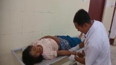 Photo of कमांडर की कार अनियंत्रित होकर गहरी खाई में गिरी, 10 यात्री घायल