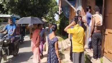 Photo of 10 दिनों के अंदर चोरों ने पांच से छह दुकानों पर धावा बोला