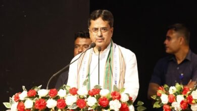 Photo of वर्तमान सरकार का एक उद्देश्य जनता के लिए काम करना है, जनता के साथ अच्छा व्यवहार करने के साथ-साथ जन प्रतिनिधियों को उनकी समस्याएं भी सुननी चाहिए: मुख्यमंत्री