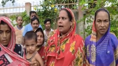 Photo of पेयजल टंकी की हालत खस्ता, ग्रामीणों ने किया प्रदर्शन