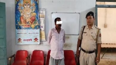Photo of बिलोनिया में बिजली कर्मियों से मारपीट व उत्पीड़न के मामले में एक गिरफ्तार