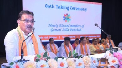 Photo of गोमती जिला परिषद के नवनिर्वाचित सदस्यों का शपथ ग्रहण