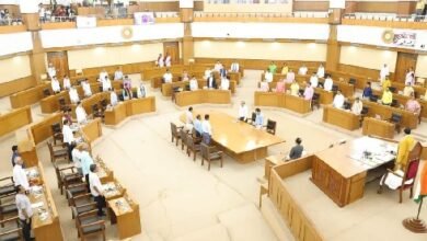 Photo of त्रिपुरा में बाढ़ और केरल के वानेड जिले में भूस्खलन से लोगों की मौत पर विधानसभा में शोक व्यक्त किया गया