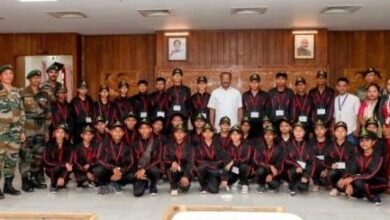 Photo of भारतीय सेना के ऑपरेशन सद्भावना, राजभवन में मणिपुर के छात्रों का प्रतिनिधिमंडल