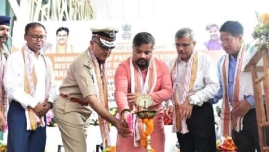 Photo of मंत्री ने चेताया कि ड्राइवरों की वजह से एयरपोर्ट का नाम खराब नहीं होना चाहिए