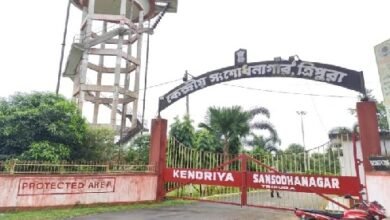 Photo of सजायाफ्ता अपराधी का लटका हुआ शव केंद्रीय सुधार संस्थान से बरामद किया गया