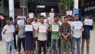 Photo of परीक्षा की स्वीकृति की मांग को लेकर बेरोजगार डिग्रीधारी आंदोलन कर रहे हैं