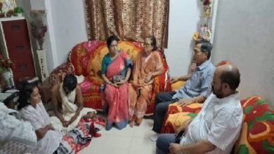 Photo of नेता प्रतिपक्ष जीतेंद्र चौधरी दिवंगत व्यवसायी हरिशंकर साह के घर गये