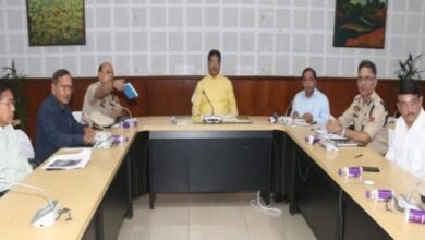 Photo of सचिवालय में अगरतला पुर निगम क्षेत्र की यातायात व्यवस्था पर समीक्षा बैठक, यातायात व्यवस्था में नवीनतम तकनीक का किया जा रहा प्रयोग: मुख्यमंत्री