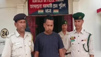 Photo of एक भारतीय मानव तस्कर फिर गिरफ्तार