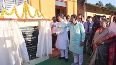 Photo of कास्वेश्वरी नॉक आउट फुटबॉल प्रतियोगिता का शुभारंभ, समाज की खुशहाली बनाए रखने में खेलों की महत्वपूर्ण भूमिका: मुख्यमंत्री