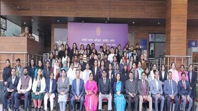 Photo of राष्ट्रीय मानवाधिकार आयोग की कार्यवाहक अध्यक्ष श्रीमती विजया भारती सयानी ने स्नातकोत्तर स्तर के छात्रों के लिए 4-सप्ताह के शीतकालीन इंटर्नशिप कार्यक्रम का उद्घाटन किया