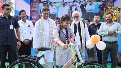 Photo of 9वीं कक्षा की लड़कियों के बीच राज्यवार साइकिल वितरण, राज्य सरकार ने स्कूल जाने वाली लड़कियों को प्राथमिकता दी है: मुख्यमंत्री