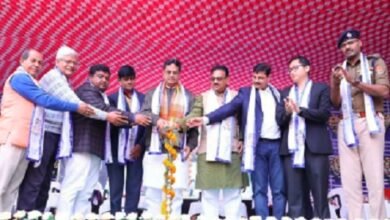 Photo of उदयपुर रमेश इंग्लिश मीडियम हायर सेकेंडरी स्कूल की प्लैटिनम जुबली रमेश इंग्लिश मीडियम हायर सेकेंडरी स्कूल की ख्याति न केवल राज्य में बल्कि विदेशों तक फैली है: मुख्यमंत्री