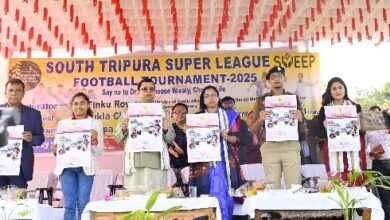 Photo of दक्षिण त्रिपुरा सुपर लीग फुटबॉल टूर्नामेंट का उद्घाटन, त्रिपुरा के खिलाड़ी राष्ट्रीय और अंतरराष्ट्रीय स्तर पर प्रसिद्धि पा रहे हैं: खेल मंत्री