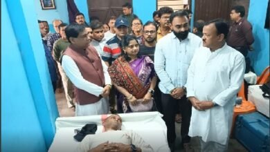 Photo of रक्तदान महादान है, इससे बड़ा कोई दान नहीं हो सकता: मेयर