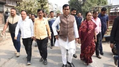 Photo of अगरतला नगर निगम शहर को आधुनिक शहर के रूप में विकसित करने के लिए काम कर रहा है, दशमीघाट रोड पर कवर नाले के निर्माण कार्य का निरीक्षण किया: मेयर