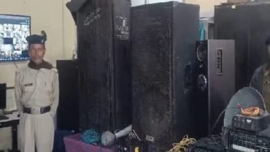 Photo of ध्वनि प्रदूषण पर अंकुश लगाने के लिए मैदान में उतरी एनसीसी थाने की पुलिस, 12 साउंड बॉक्स और मशीनें जब्त