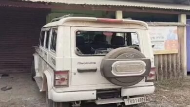 Photo of नए साल की पूर्व संध्या पर उपद्रवियों ने दो कारों और दो बाइकों में तोड़फोड़ की