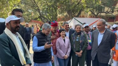 Photo of केंद्रीय मंत्री श्री अश्विनी वैष्णव ने 76वें गणतंत्र दिवस परेड के लिए आमंत्रित ‘मन की बात’ के विशेष आमंत्रितों के साथ संवाद किया