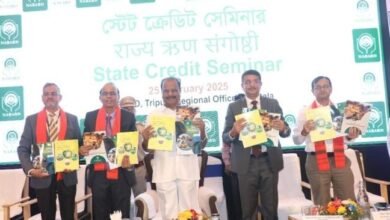 Photo of राज्य ऋण संगोष्ठी का उद्घाटन, उद्यमियों को आसान बैंक ऋण मिलने से सामाजिक-आर्थिक स्थिति मजबूत होगी: राज्यपाल
