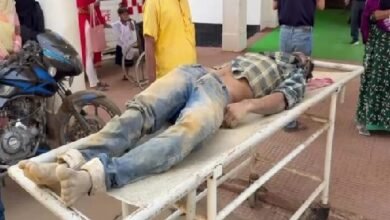 Photo of बड़े भाई ने छोटे भाई की चाकू घोंपकर हत्या कर दी