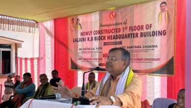 Photo of लालजुरी ब्लॉक में कृषि विभाग के नवनिर्मित दो मंजिला भवन और गोदाम का उद्घाटन, वर्तमान सरकार ने विकसित और आत्मनिर्भर त्रिपुरा के निर्माण की पहल की है: कृषि मंत्री