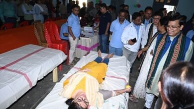 Photo of राधाकिशोर संस्थान में मेगा रक्तदान शिविर, रक्त की मांग को पूरा करने का एकमात्र उपाय रक्तदान है: समाज कल्याण मंत्री