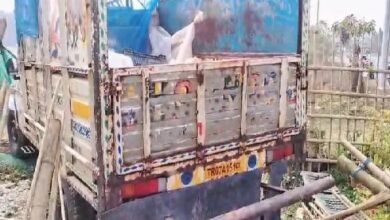 Photo of मछलियों से भरी कार बाइपास रोड पर दुर्घटनाग्रस्त