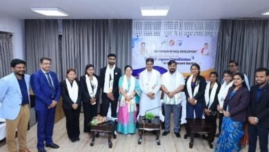 Photo of मुख्यमंत्री ने जापानी भाषा में प्रशिक्षित 6 नर्सिंग स्नातकों का स्वागत किया, उनसे कौशल प्रशिक्षण के साथ अपने-अपने क्षेत्रों में खुद को स्थापित करने का आग्रह किया