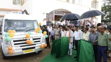 Photo of मुख्यमंत्री की सरकार कल्याणपुर कक्षा 12 स्कूल में कई विकास परियोजनाओं का उद्घाटन करके लोगों के लाभ के लिए सकारात्मक मानसिकता के साथ काम कर रही है