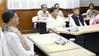 Photo of मुख्यमंत्री ने पतंजलि योगपीठ के प्रतिनिधिमंडल से राज्य के संभावित क्षेत्रों के विकास में मदद का आह्वान किया