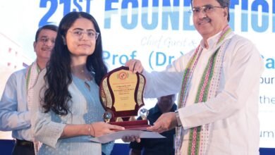 Photo of मुख्यमंत्री ने अगरतला सरकारी मेडिकल कॉलेज के 21वें स्थापना दिवस कार्यक्रम का उद्घाटन किया, राज्य सरकार राज्य की स्वास्थ्य सेवाओं के आधुनिकीकरण के लिए लगातार काम कर रही है