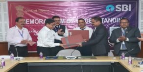 Photo of कर्मचारी लाभ हेतु राज्य सरकार और भारतीय स्टेट बैंक के बीच समझौता ज्ञापन पर हस्ताक्षर