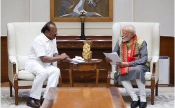 Photo of राज्यपाल ने प्रधानमंत्री से शिष्टाचार भेंट की