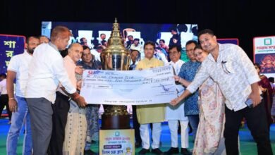 Photo of अगरतला नगर निगम क्षेत्र-आधारित शरद सम्मान पुरस्कार समारोह, वर्तमान सरकार राज्य में शांति और व्यवस्था को भंग करने के किसी भी प्रयास को बर्दाश्त नहीं करेगी: मुख्यमंत्री