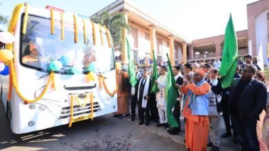 Photo of पढ़ाई के साथ-साथ अगर आप खुद को अध्यात्म से जोड़े रख सकें, तो जीवन की राह आसान हो जाती है: मुख्यमंत्री