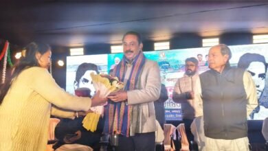 Photo of अद्वैत मल्लवर्मन के संघर्ष, सोच और विचारों को त्योहारों और कार्यक्रमों के ज़रिए पूरे देश के लोगों तक पहुँचाना चाहिए: MP