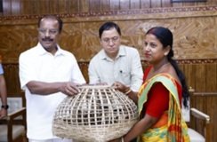Photo of त्रिपुरा में आर्थिक खुशहाली में बत्तख पालन का बड़ा रोल हो सकता है: गवर्नर
