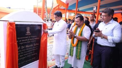 Photo of दुर्जयनगर में नर्सिंग कॉलेज, नर्सिंग स्कूल और ANM ट्रेनिंग इंस्टीट्यूट का उद्घाटन, सरकार दूर-दराज के इलाकों के प्राइमरी हेल्थ सेंटर में मॉडर्न और क्वालिटी हेल्थ इंफ्रास्ट्रक्चर बना रही है: मुख्यमंत्री